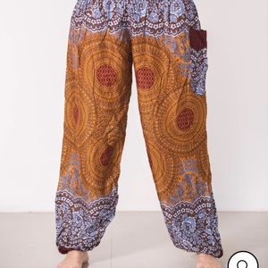 Geometric mandala harem pant